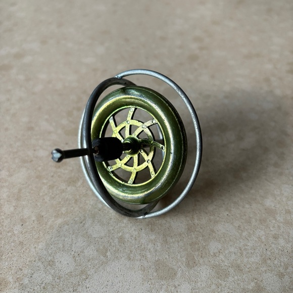 Antique toy Pixie Gyroscope top by Stevens co. with original box - Picture 10 of 10